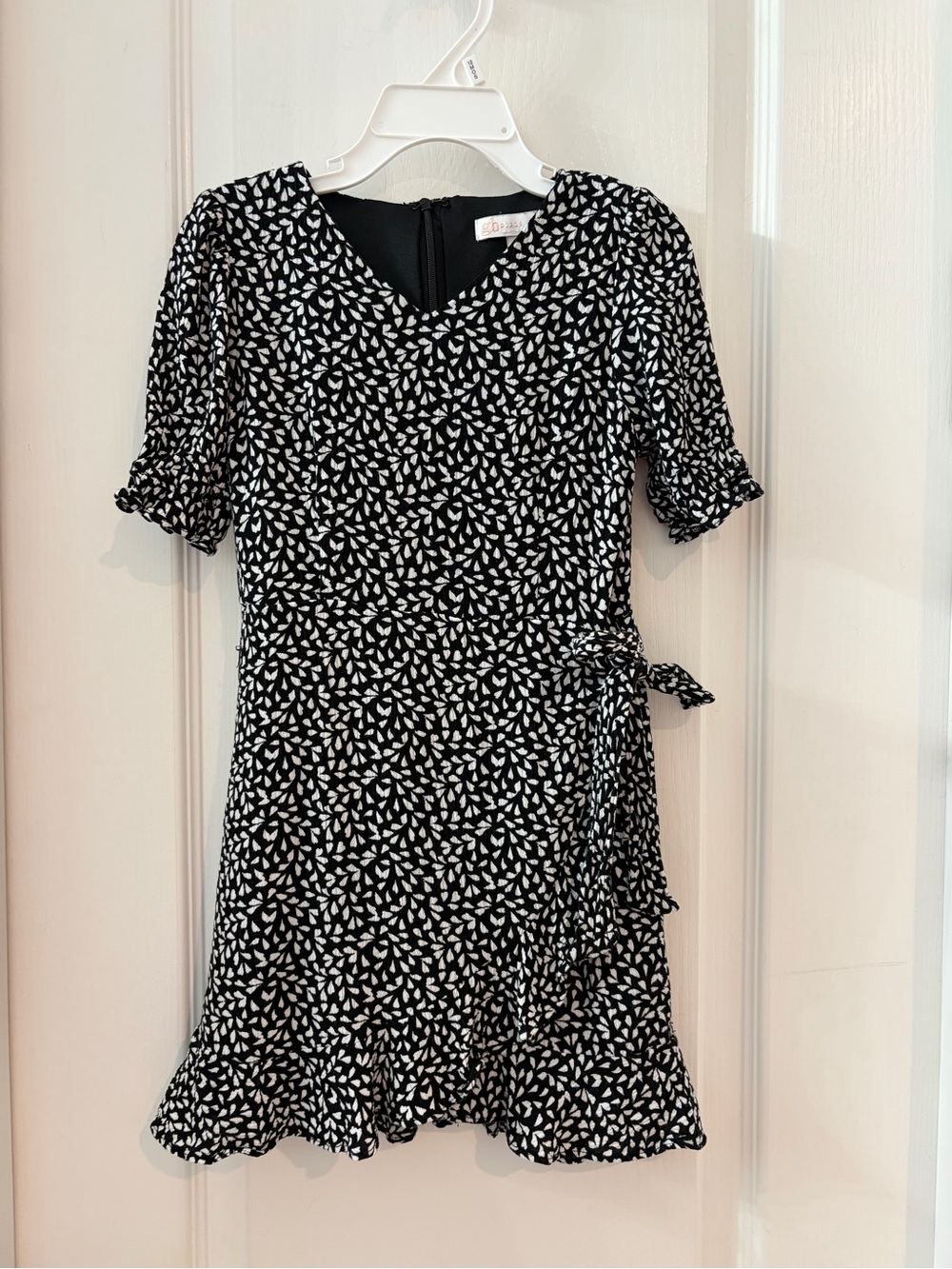 GB girls Black and White Printed Tie-Waist Ruffle Dress